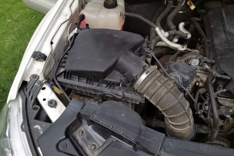 Used Ford Everest 2016 2.0T Gasoline Automatic 4x4 Flagship Edition Engine Bay Right