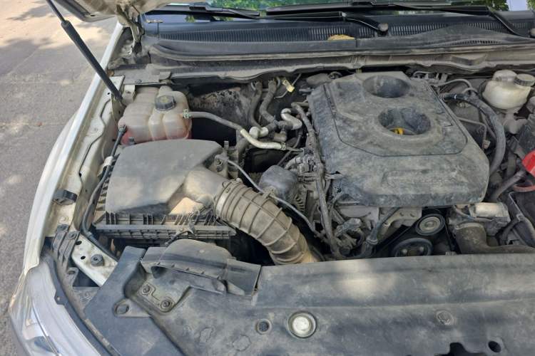 Used Ford Everest 2016 2.0T Gasoline Automatic 4x4 Flagship Edition Engine Bay Right