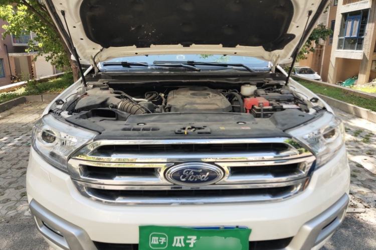 Used Ford Everest 2016 2.0T Gasoline Automatic 4x4 Flagship Edition Engine Bay