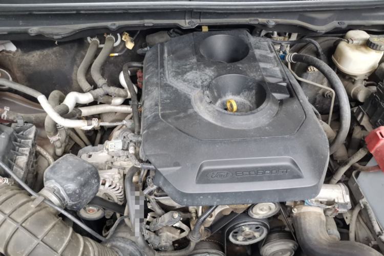 Used Ford Everest 2016 2.0T Gasoline Automatic 4x4 Flagship Edition Engine Bay