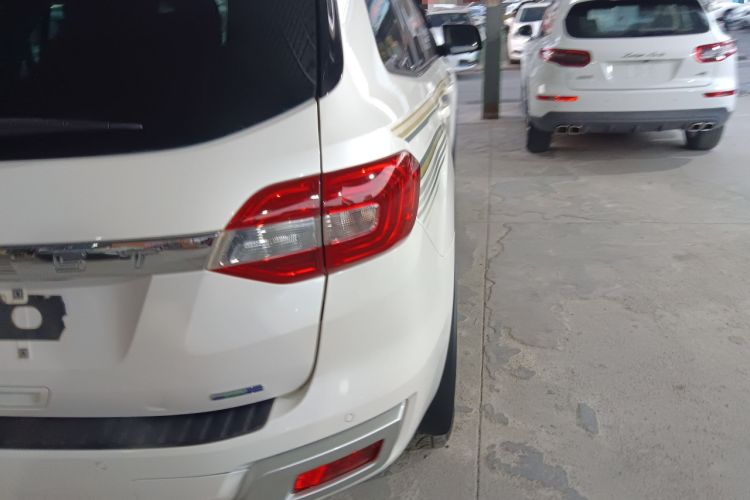 Used Ford Everest 2016 2.0T Gasoline Automatic 4x4 Luxury Edition Exterior 6