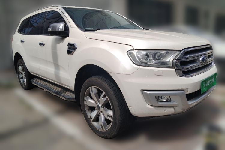 Used Ford Everest 2016 2.0T Gasoline Automatic 4x4 Flagship Edition Front Right 45 Deg