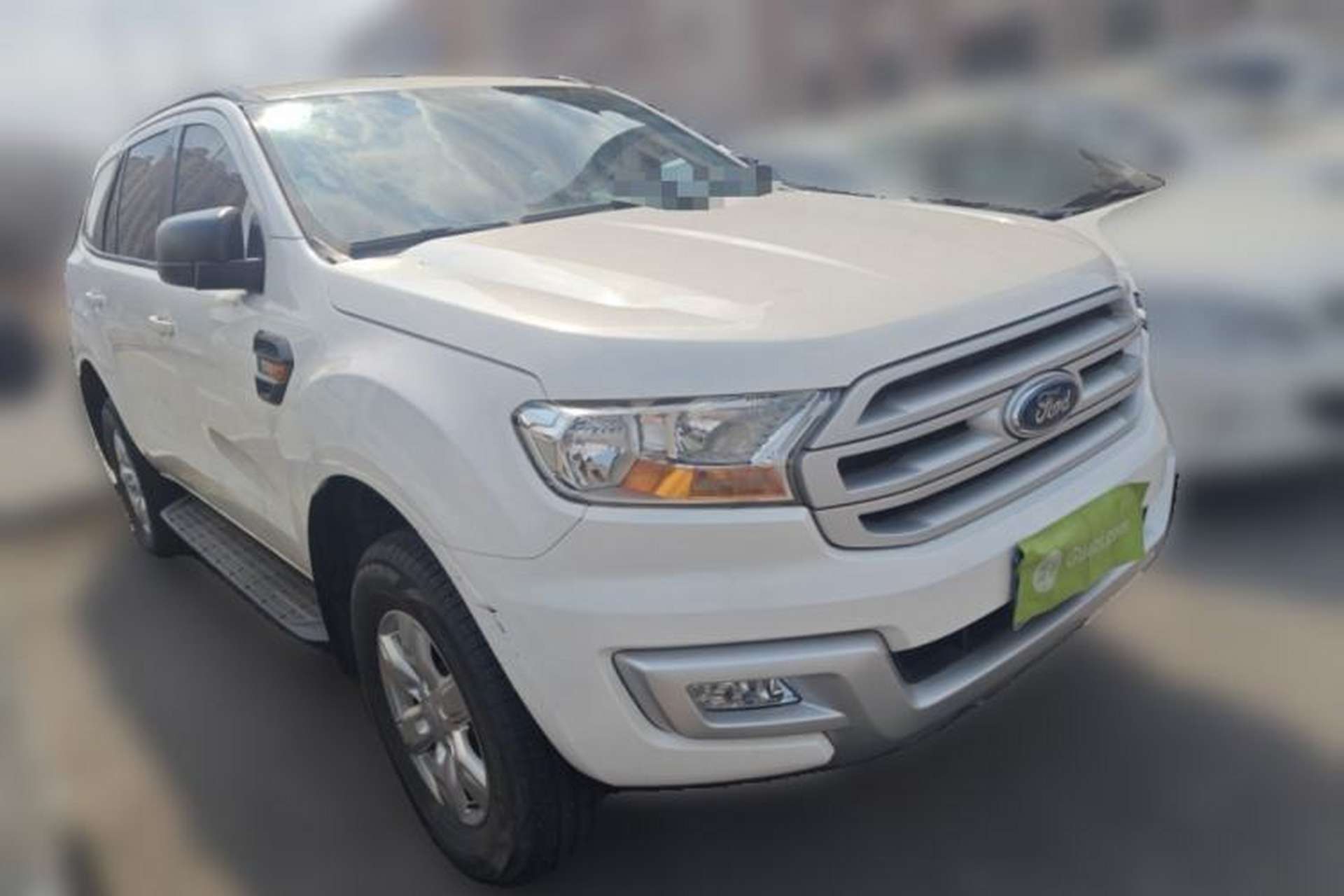 Used Ford Everest 2016 2.2T Diesel Manual Two-Wheel-Drive Elite Edition Front Right 45 Deg