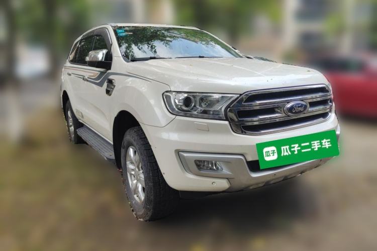 Used Ford Everest 2016 2.0T Gasoline Automatic 4x4 Flagship Edition Front Right 45 Deg