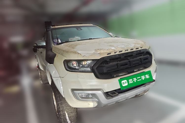 Used Ford Everest 2016 2.0T Gasoline Automatic 4x4 Flagship Edition Front Right 45 Deg