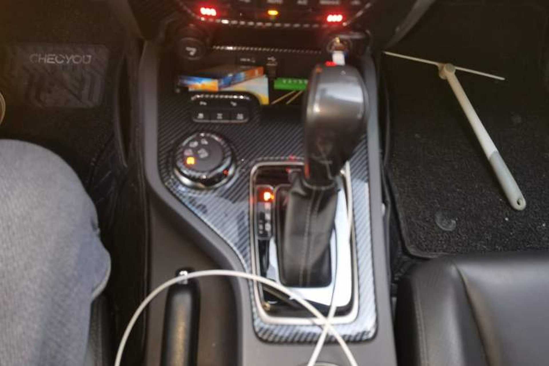 Used Ford Everest 2016 2.0T Gasoline Automatic 4x4 Flagship Edition Gear Lever
