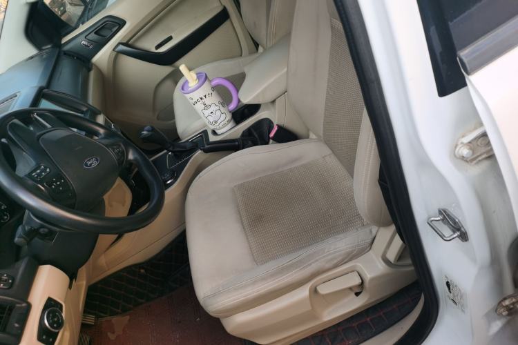 Used Ford Everest 2016 2.0T Gasoline Automatic 4x4 Elite Edition Left Front Seat