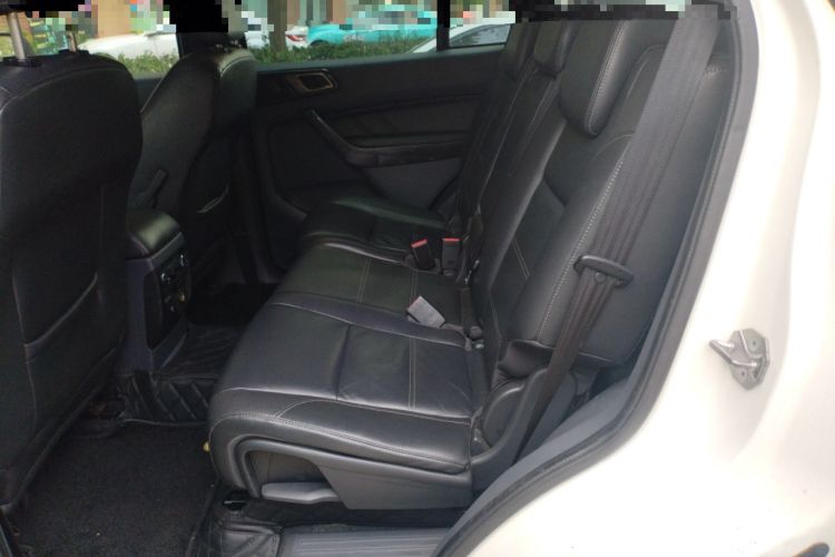 Used Ford Everest 2016 2.0T Gasoline Automatic 4x4 Flagship Edition Left Rear Seat