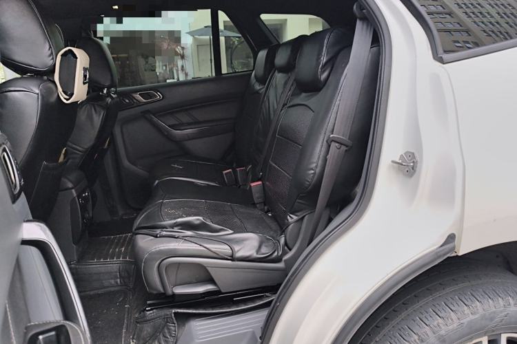 Used Ford Everest 2016 2.0T Gasoline Automatic 4x4 Flagship Edition Left Rear Seat