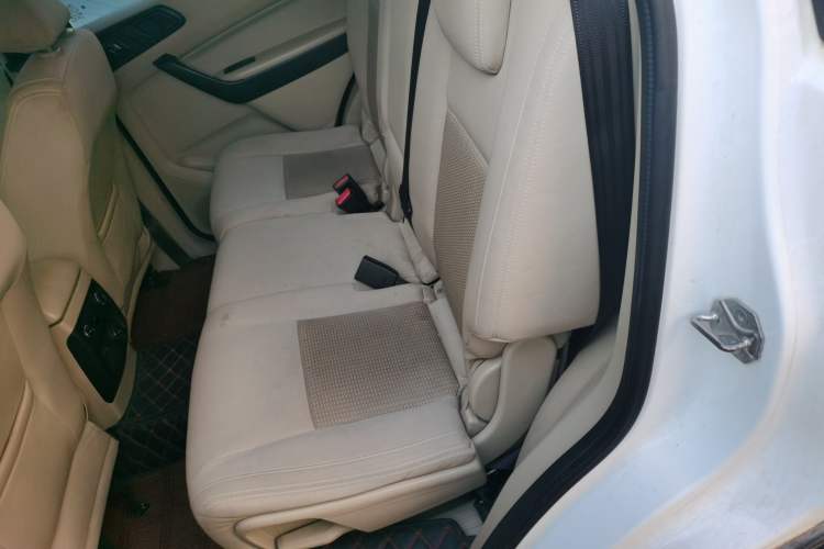 Used Ford Everest 2016 2.0T Gasoline Automatic 4x4 Elite Edition Left Rear Seat