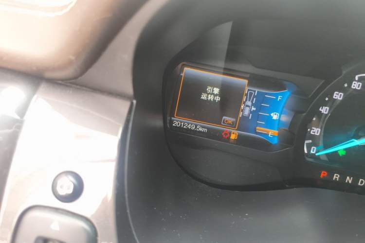 Used Ford Everest 2016 2.0T Gasoline Automatic 4x4 Flagship Edition Odometer Close Up
