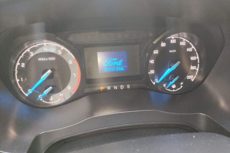 Used Ford Everest 2016 2.0T Gasoline Automatic 4x4 Elite Edition Odometer Close Up