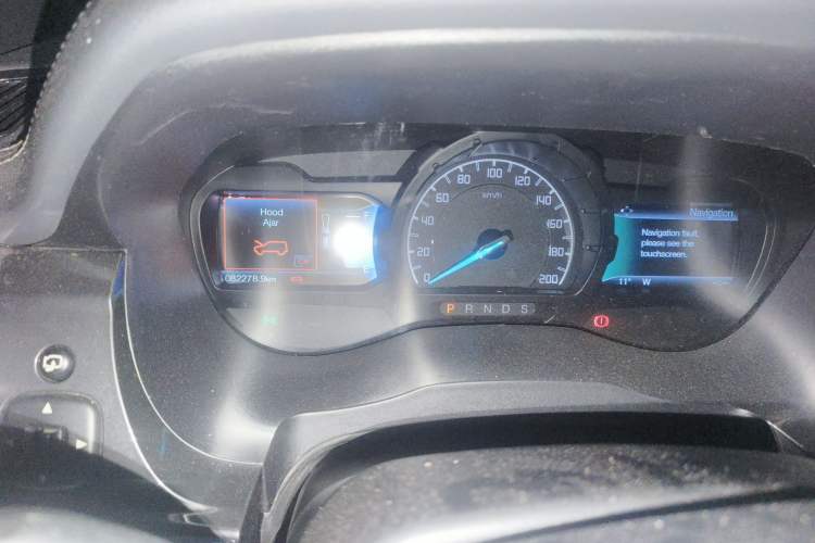 Used Ford Everest 2016 2.0T Gasoline Automatic 4x4 Flagship Edition Odometer Close Up