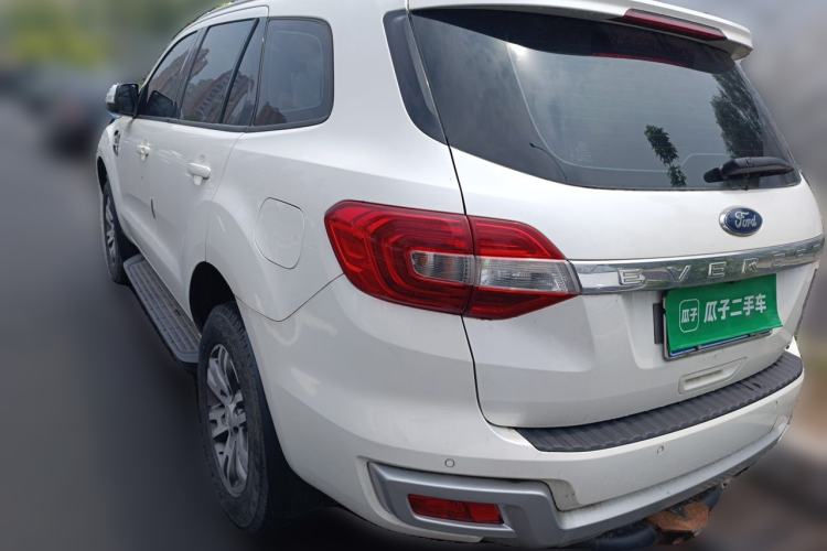 Used Ford Everest 2016 2.0T Gasoline Automatic 4x4 Luxury Edition Rear Left 45 Deg