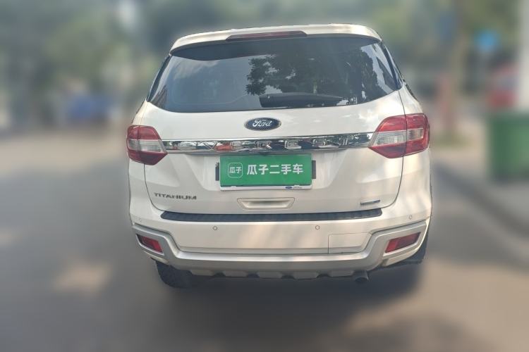 Used Ford Everest 2016 2.0T Gasoline Automatic 4x4 Flagship Edition Rear