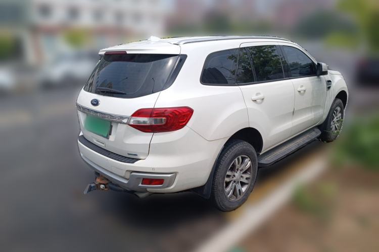Used Ford Everest 2016 2.0T Gasoline Automatic 4x4 Luxury Edition Rear Right 45 Deg