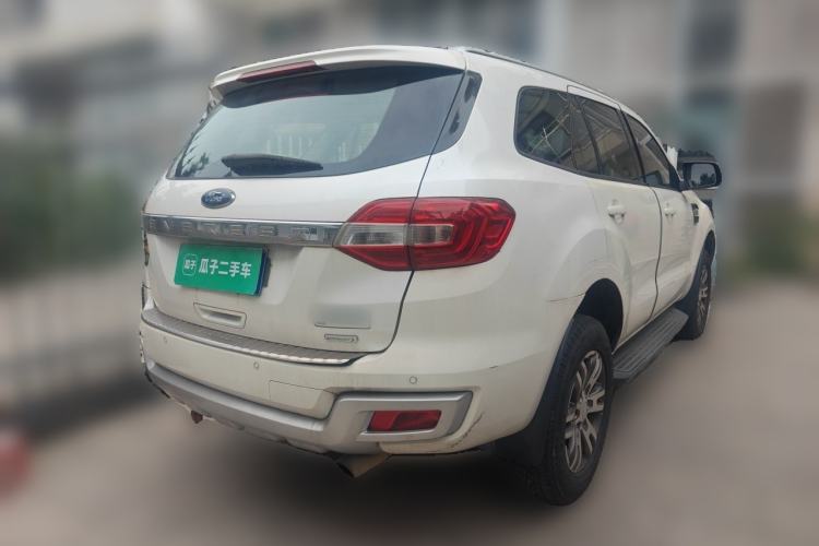 Used Ford Everest 2016 2.0T Gasoline Automatic Two-Wheel Drive Luxury Edition Rear Right 45 Deg