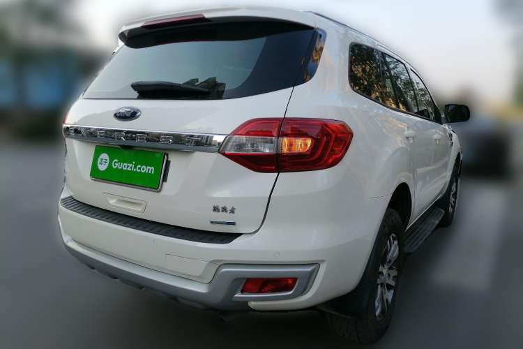 Used Ford Everest 2016 2.0T Gasoline Automatic 4x4 Luxury Edition Rear Right 45 Deg