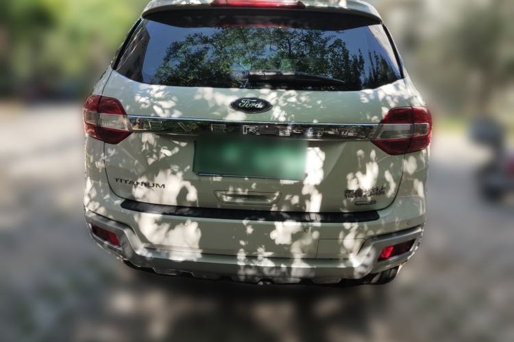 Used Ford Everest 2016 2.0T Gasoline Automatic 4x4 Flagship Edition Rear