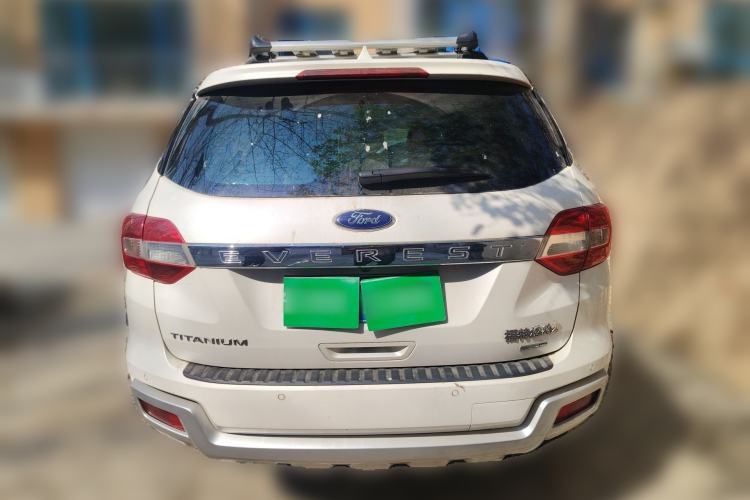 Used Ford Everest 2016 2.0T Gasoline Automatic 4x4 Flagship Edition Rear