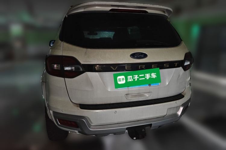 Used Ford Everest 2016 2.0T Gasoline Automatic 4x4 Flagship Edition Rear