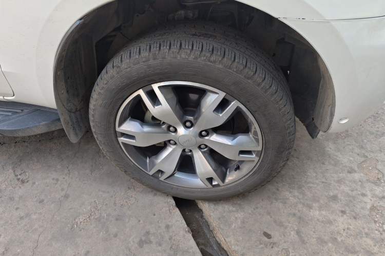 Used Ford Everest 2016 2.0T Gasoline Automatic 4x4 Flagship Edition Right Front Wheel Hub