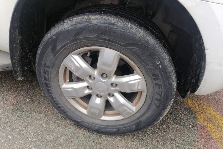 Used Ford Everest 2016 2.0T Gasoline Automatic 4x4 Elite Edition Right Front Wheel Hub