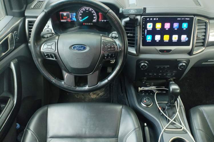 Used Ford Everest 2016 2.0T Gasoline Automatic 4x4 Flagship Edition Steering Wheel