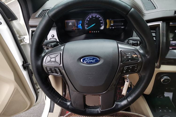 Used Ford Everest 2016 2.0T Gasoline Automatic 4x4 Flagship Edition Steering Wheel
