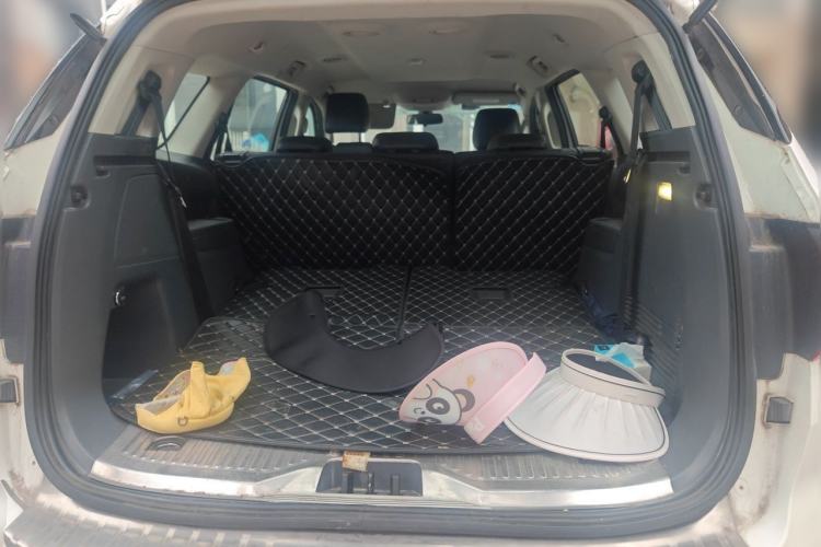 Used Ford Everest 2016 2.0T Gasoline Automatic Two-Wheel Drive Luxury Edition Trunk