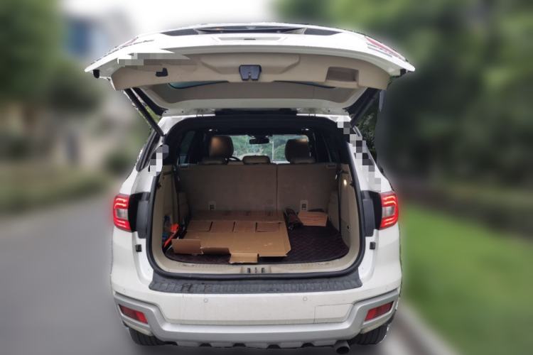 Used Ford Everest 2016 2.0T Gasoline Automatic 4x4 Flagship Edition Trunk