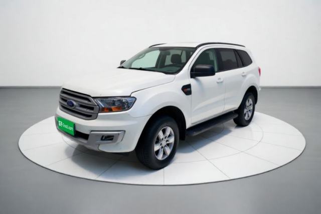 Ford Everest 2016 2.0T Gasoline Automatic 4x4 Elite Edition de segunda mano