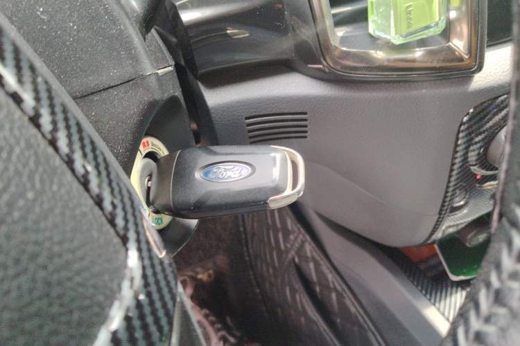 Used Ford Everest 2016 2.0T Gasoline Automatic 4x4 Flagship Edition Vehicle Key