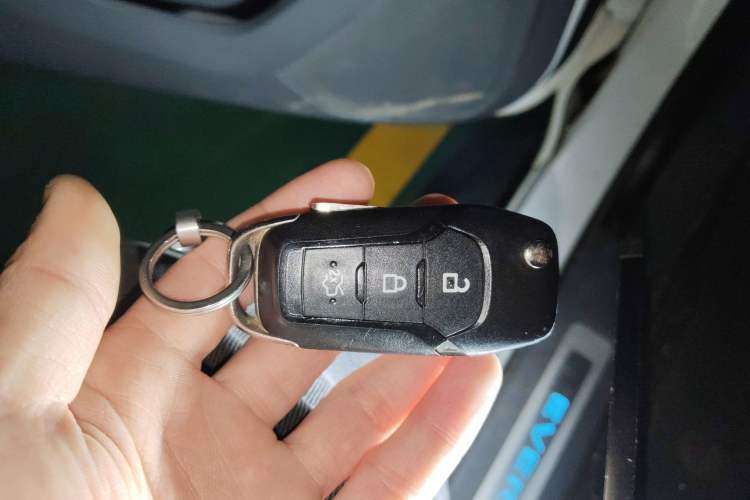 Used Ford Everest 2016 2.0T Gasoline Automatic 4x4 Flagship Edition Vehicle Key
