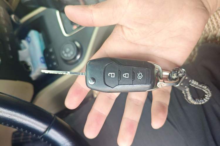 Used Ford Everest 2016 2.0T Gasoline Automatic 4x4 Flagship Edition Vehicle Key