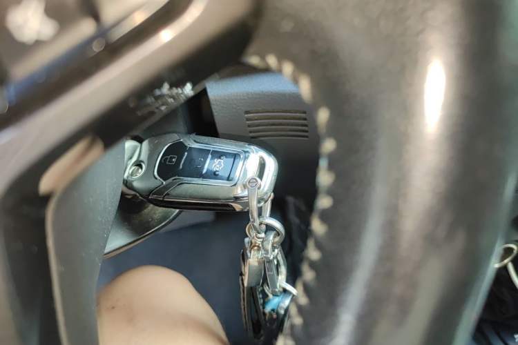 Used Ford Everest 2016 2.0T Gasoline Automatic 4x4 Flagship Edition Vehicle Key