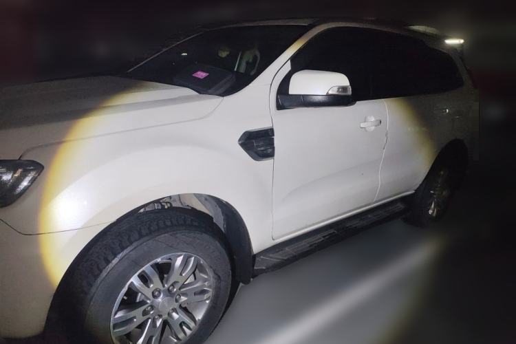 Used Ford Everest 2016 2.0T Gasoline Automatic 4x4 Luxury Edition Guazi used car, China used car export, Used car for sale, Used  cars, Cheapest cars for sale