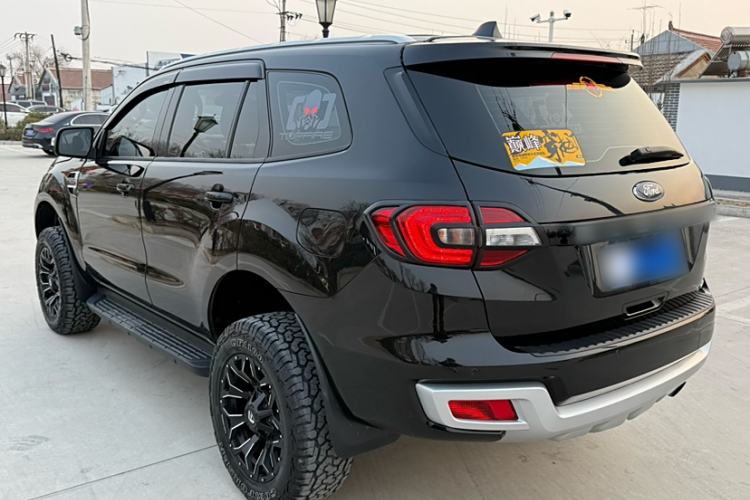 Used Ford Everest 2017 2.0T Gasoline Automatic 4x4 Luxury Edition 5 Seats Exterior 3