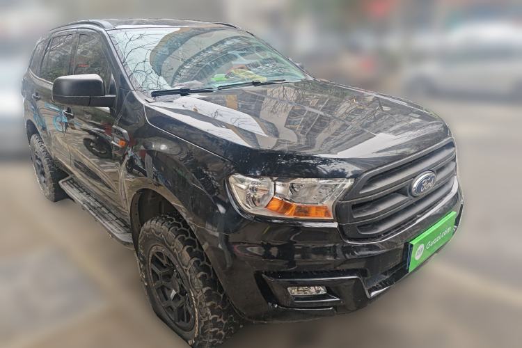 Used Ford Everest 2017 2.0T Gasoline Automatic 4x4 Elite Edition 5 Seats Front Right 45 Deg