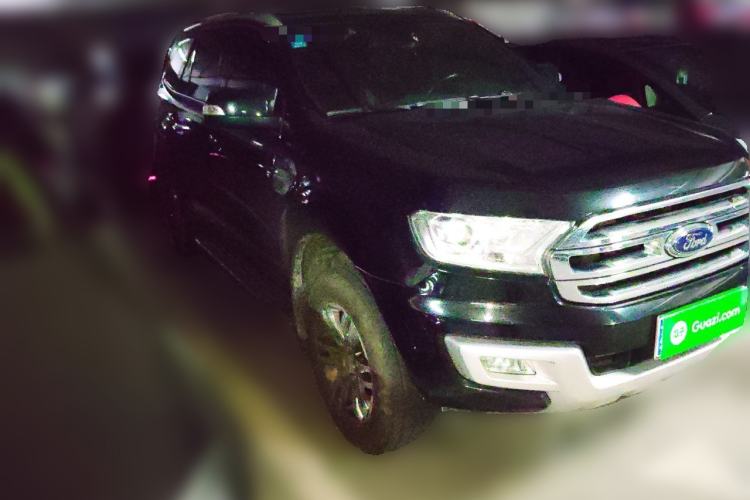 Used Ford Everest 2017 2.0T Gasoline Automatic 4x4 Luxury Edition 7 Seats Front Right 45 Deg
