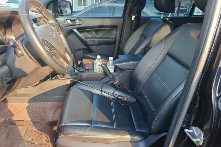 Used Ford Everest 2017 2.0T Gasoline Automatic 4x4 Flagship Edition 7 Seats Left Front Seat
