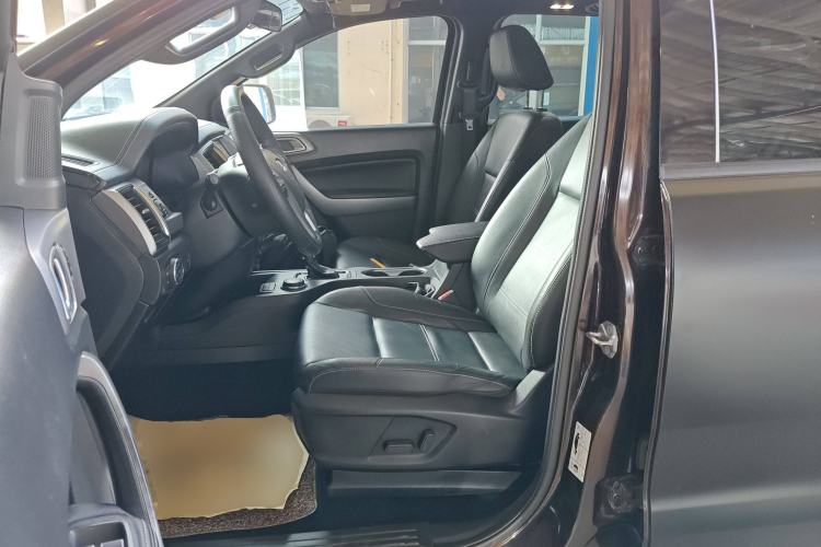 Used Ford Everest 2017 2.0T Gasoline Automatic 4x4 Luxury Edition 5 Seats Left Front Seat