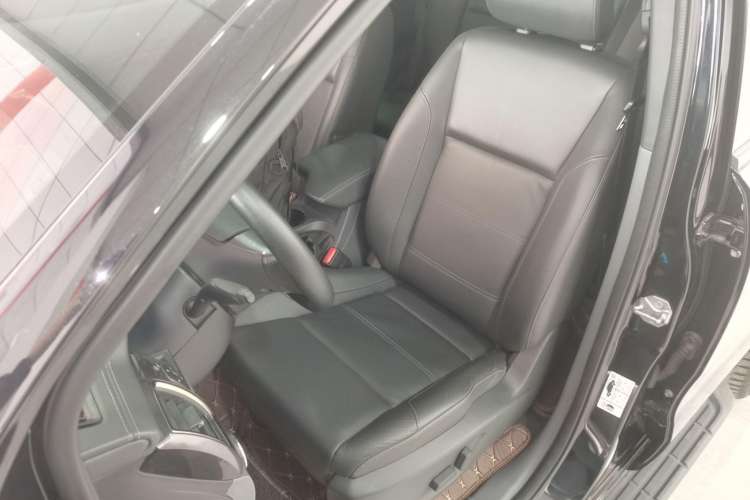 Used Ford Everest 2017 2.0T Gasoline Automatic 4x4 Flagship Edition 7 Seats Left Front Seat