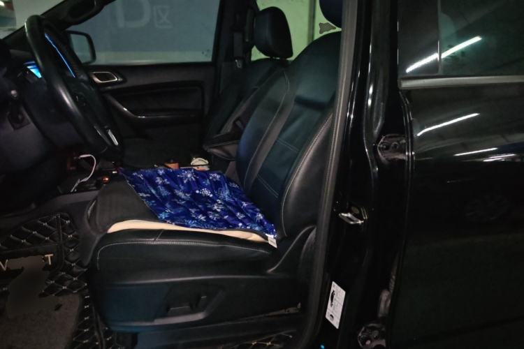 Used Ford Everest 2017 2.0T Gasoline Automatic 4x4 Luxury Edition 7 Seats Left Front Seat