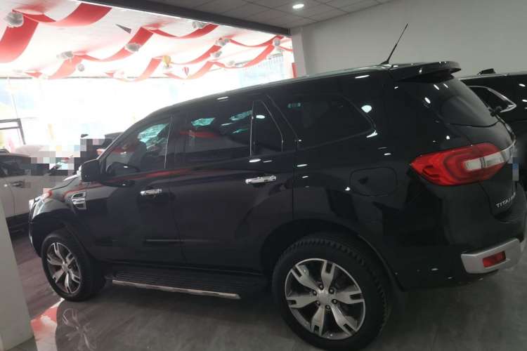 Used Ford Everest 2017 2.0T Gasoline Automatic 4x4 Flagship Edition 7 Seats Left Side