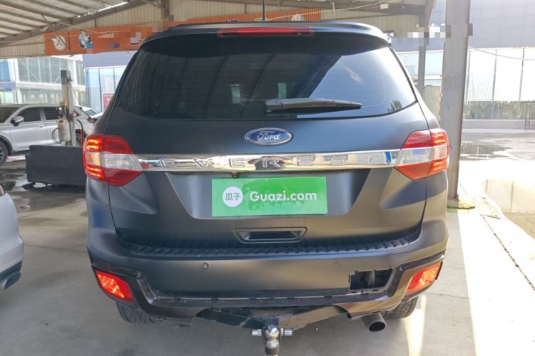 Used Ford Everest 2017 2.0T Gasoline Automatic 4x4 Luxury Edition 5 Seats Rear