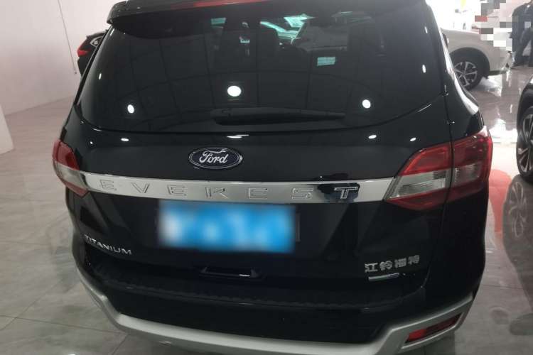 Used Ford Everest 2017 2.0T Gasoline Automatic 4x4 Flagship Edition 7 Seats Rear