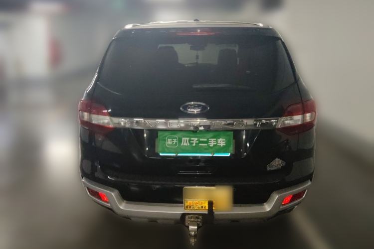 Used Ford Everest 2017 2.0T Gasoline Automatic 4x4 Luxury Edition 7 Seats Rear