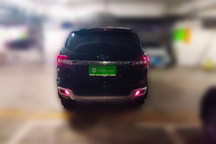 Used Ford Everest 2017 2.0T Gasoline Automatic 4x4 Luxury Edition 7 Seats Rear