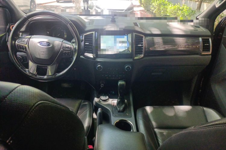 Used Ford Everest 2017 2.0T Gasoline Automatic 4x4 Flagship Edition 7 Seats Center Console